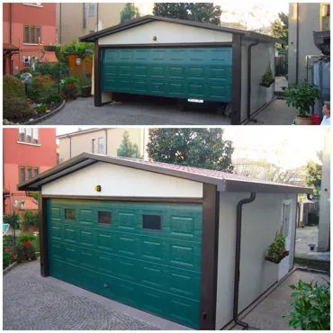 Box auto con tetto a casetta con portone sezionale